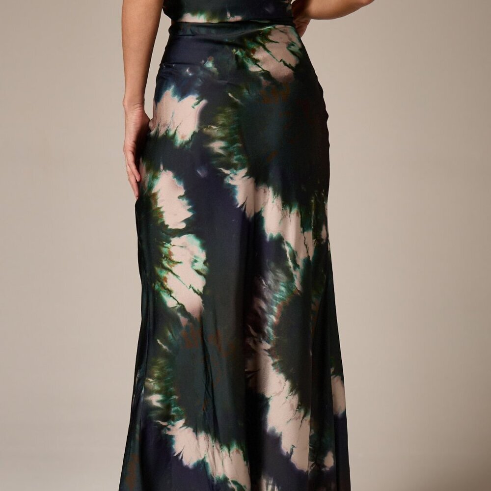 Multicolor Elegant Boho Women's Tie Dye Maxi Skirt High Waisted Boho Festival - Picture 3 of 5